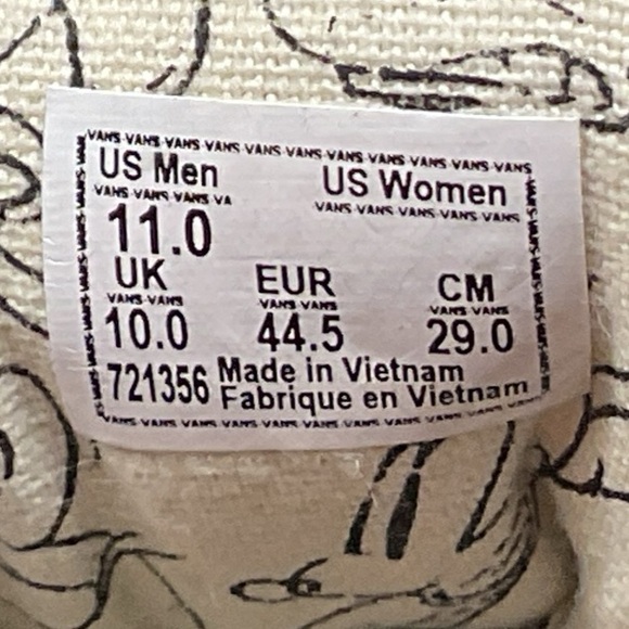 Vans X Mickey Mouse Club Old Skool Black Red 721356 Sneakers Mens Size 11 - Picture 8 of 8